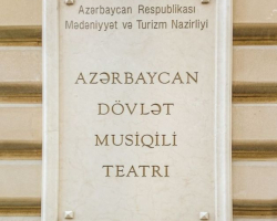 Musiqili Teatrın kollektivi Təbrizdən qayıdıb